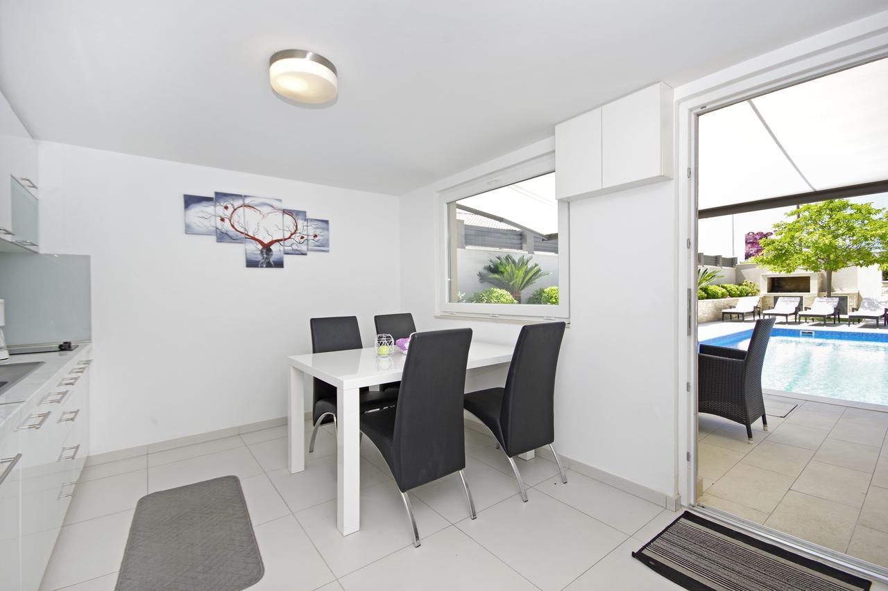 Villa Lucas Podstrana Ngoại thất bức ảnh